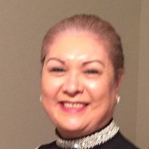 Meet your Posher, Dora e